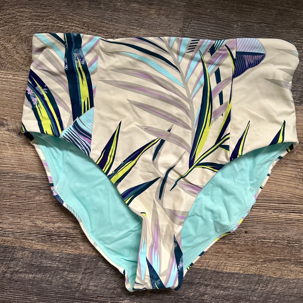 Calia Women's High Rise Bikini Bottoms Floral Medium NWOT